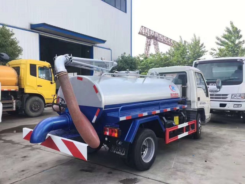 福田國(guó)三（5方）不上戶吸糞車(chē)圖片