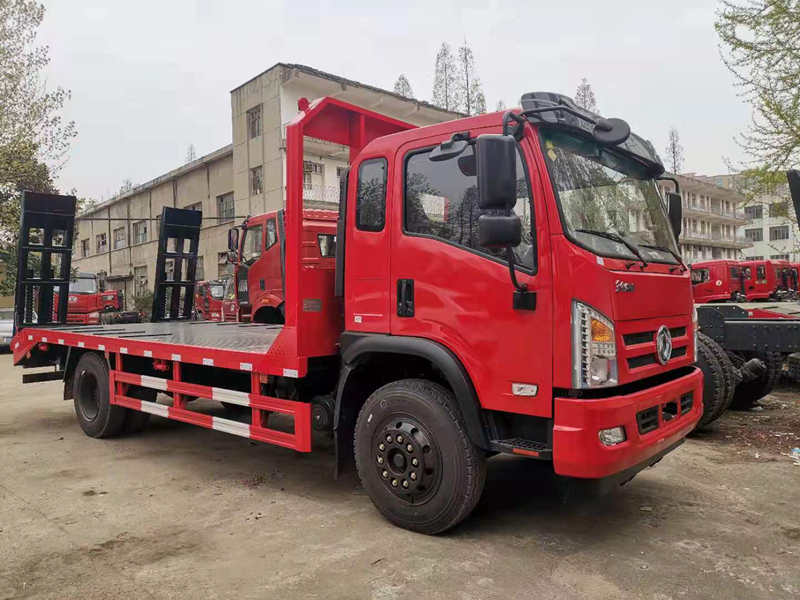 東風(fēng)華神D912平板運(yùn)輸車