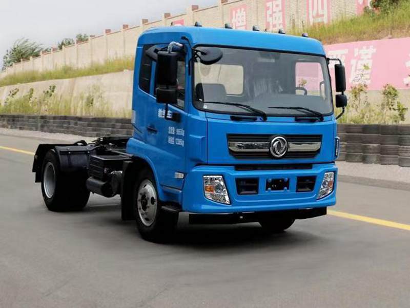 東風(fēng)股份半掛教練車